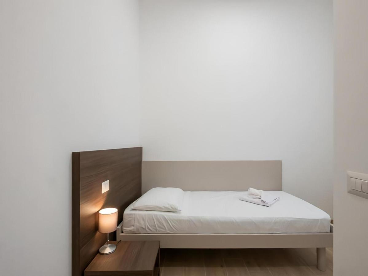 ホテル Casa Sforza ミラノ エクステリア 写真