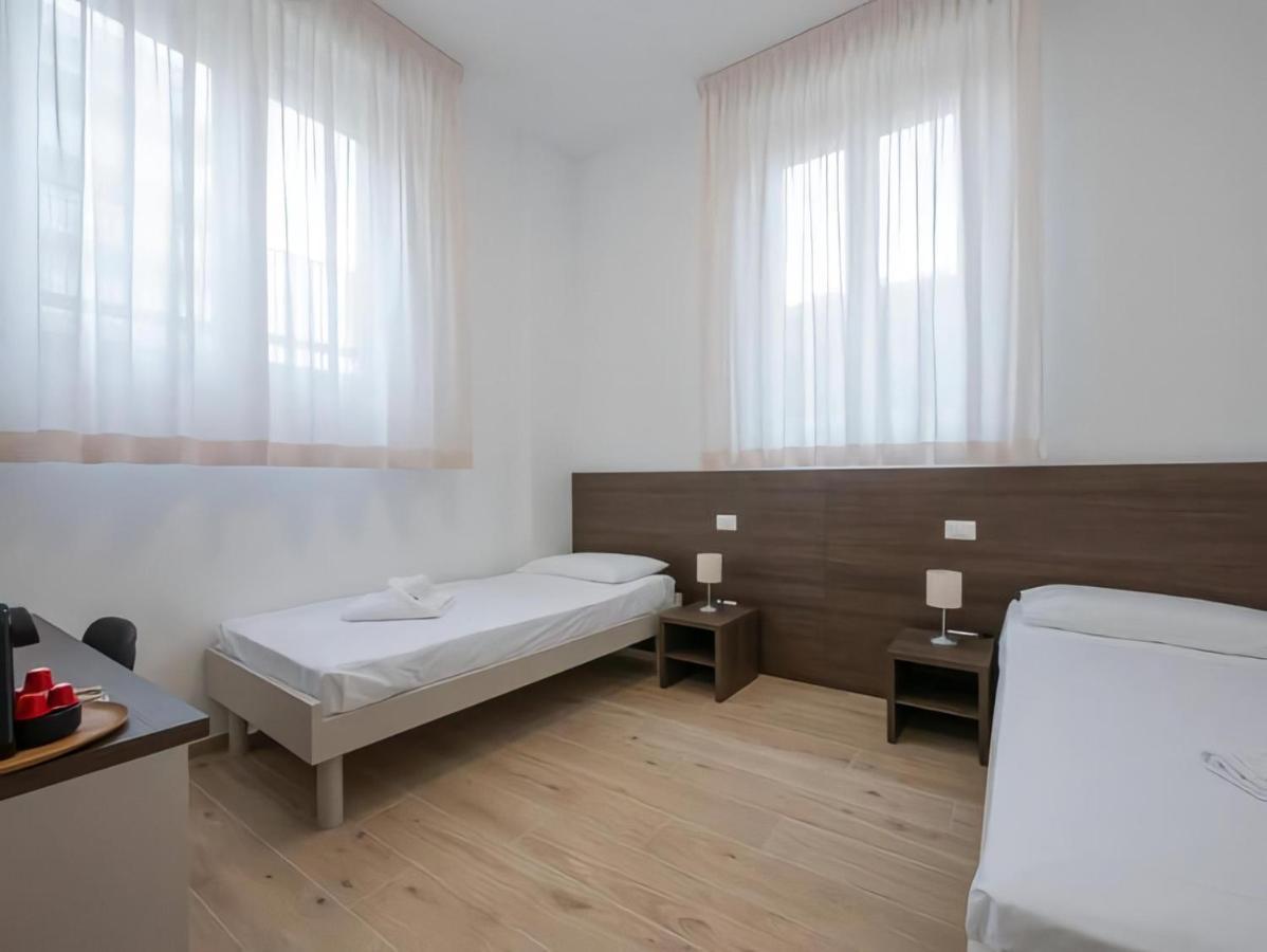 ホテル Casa Sforza ミラノ エクステリア 写真