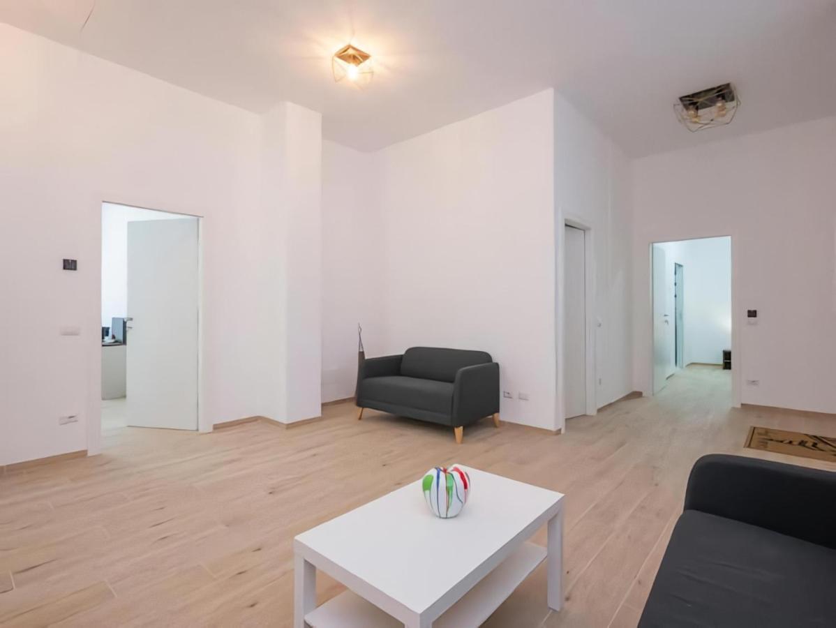 ホテル Casa Sforza ミラノ エクステリア 写真