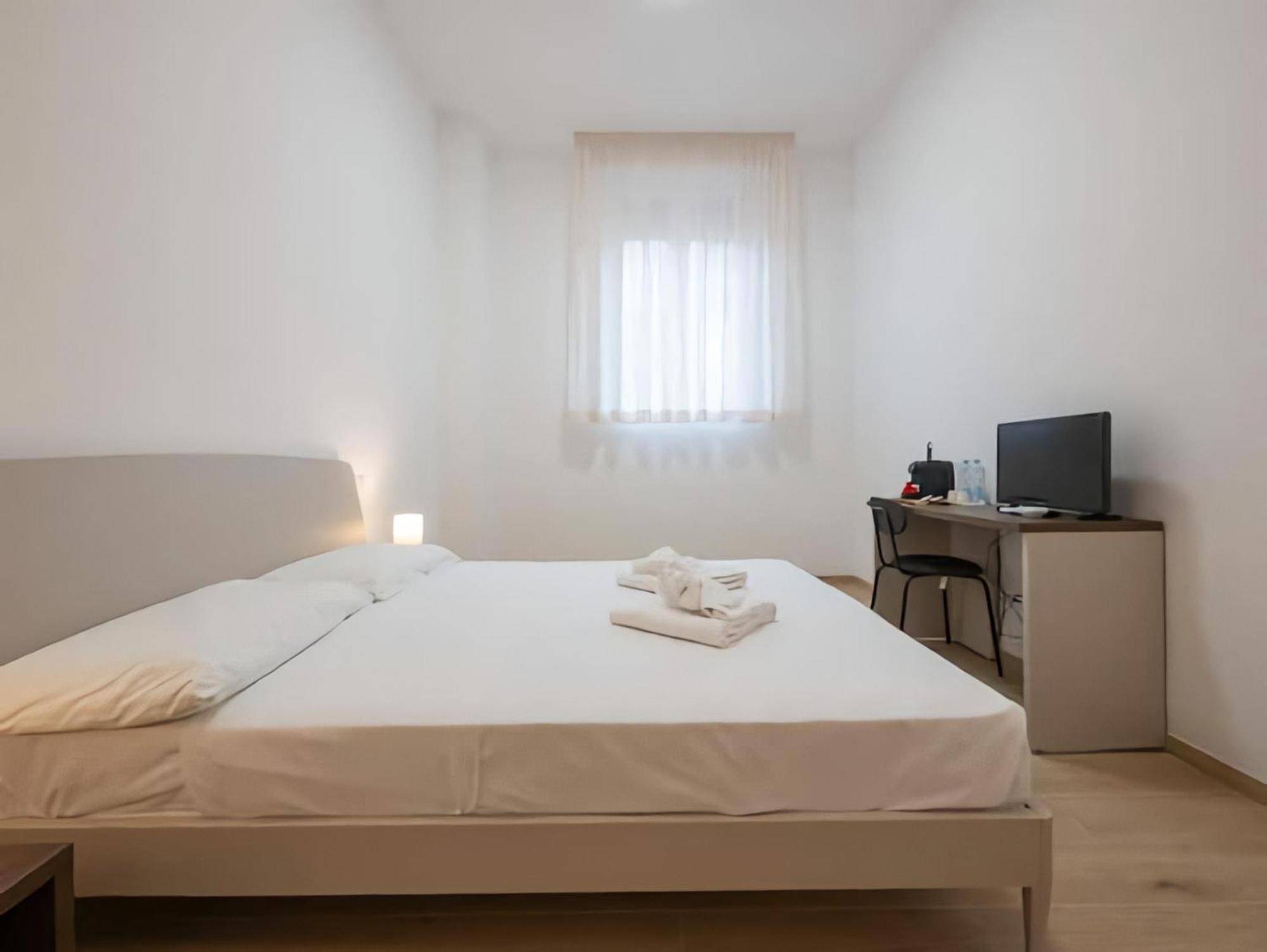 ホテル Casa Sforza ミラノ エクステリア 写真