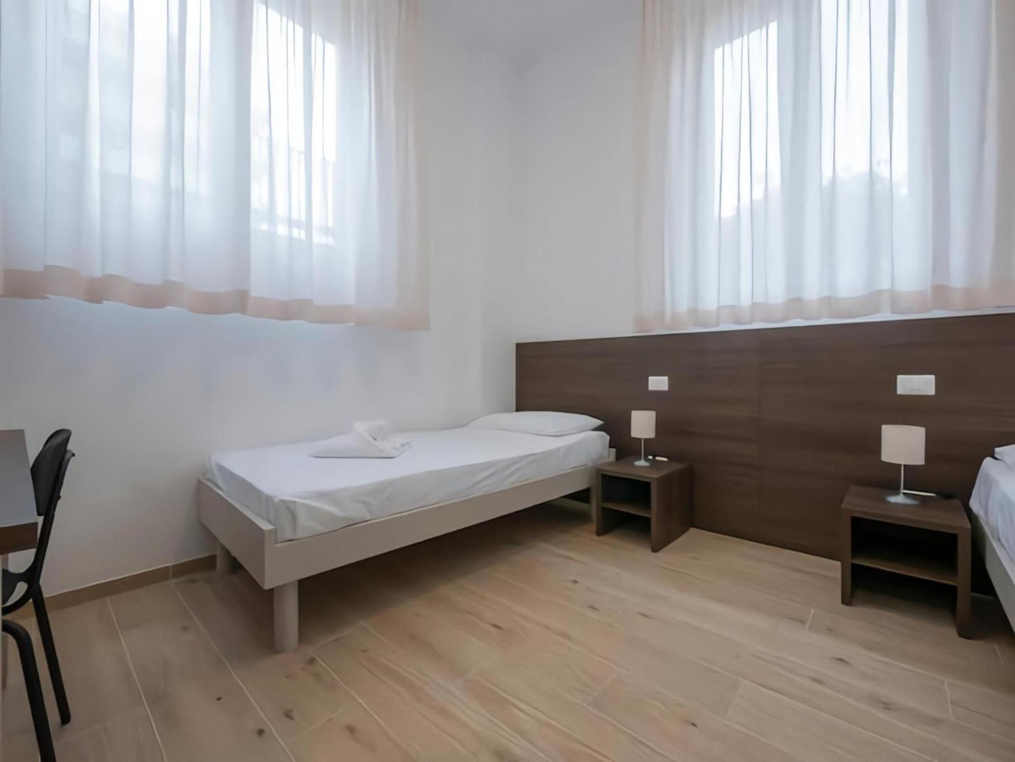 ホテル Casa Sforza ミラノ エクステリア 写真